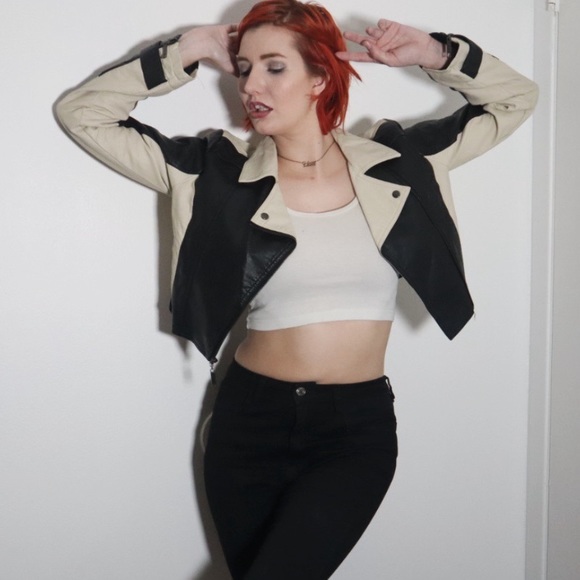 Black/Cream Color Block Cropped Leather Jacket - Picture 4 of 6
